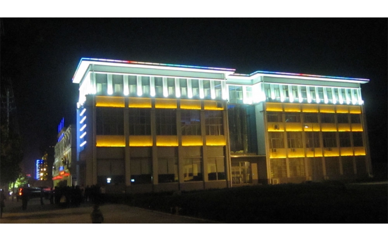 梁山縣國家電網樓體亮化工程